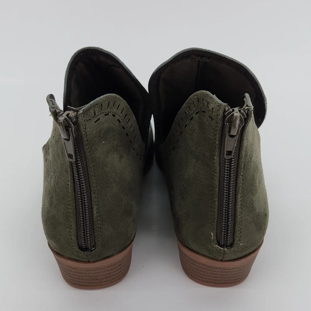 Just Fab Tommi Green Faux Suede Cutout Bootie - Zippered Heel Trendy & Versatile - Picture 4 of 12